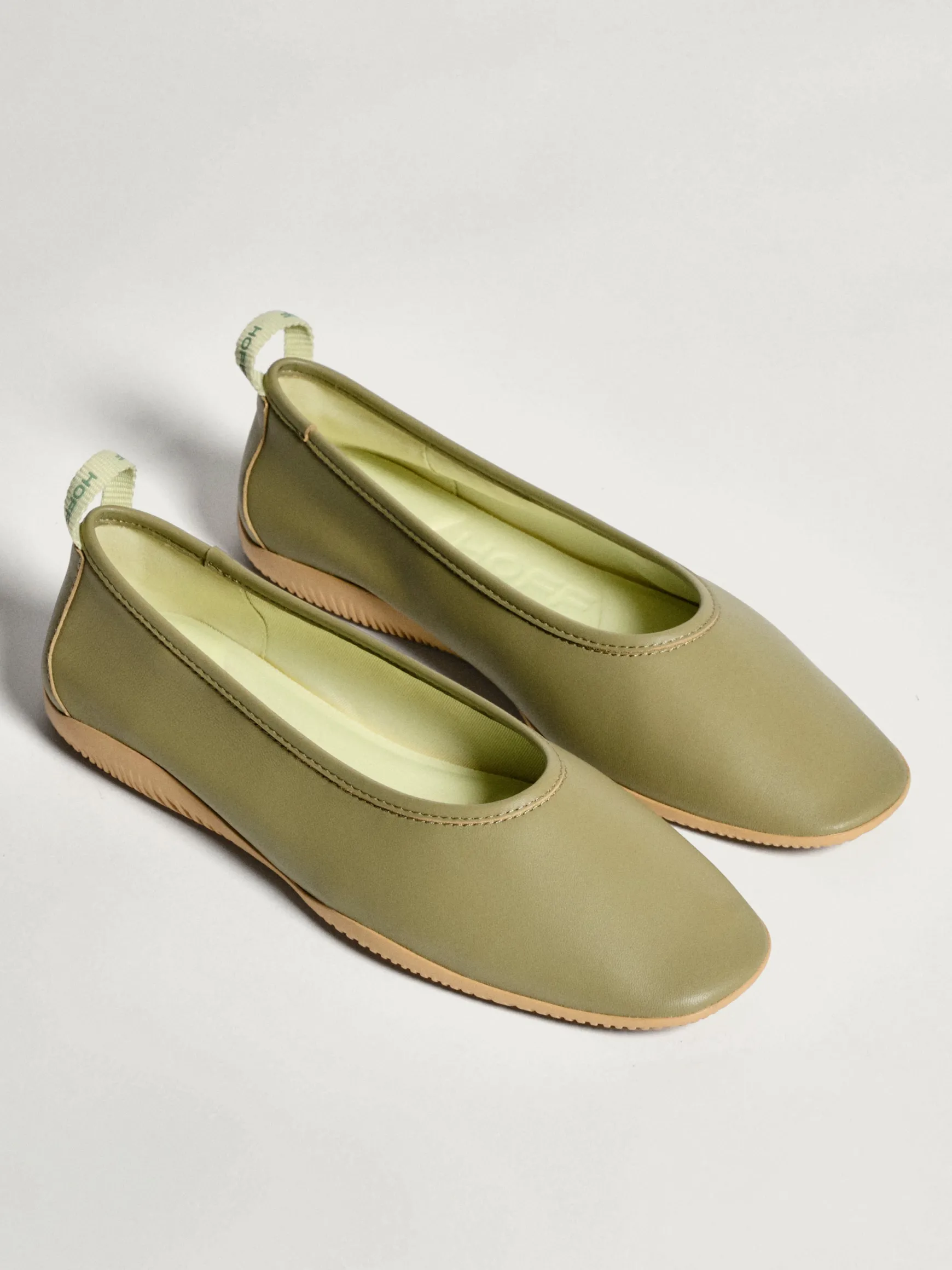 ballerine_garnier_verte_1.webp HOFF Chaussure Plate*BALLERINE GARNIER VERTE