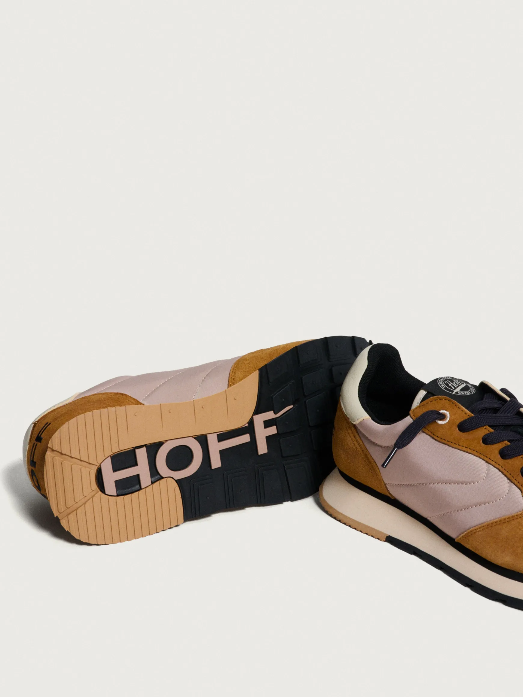 megara_8.webp HOFF Track & Field*MEGARA