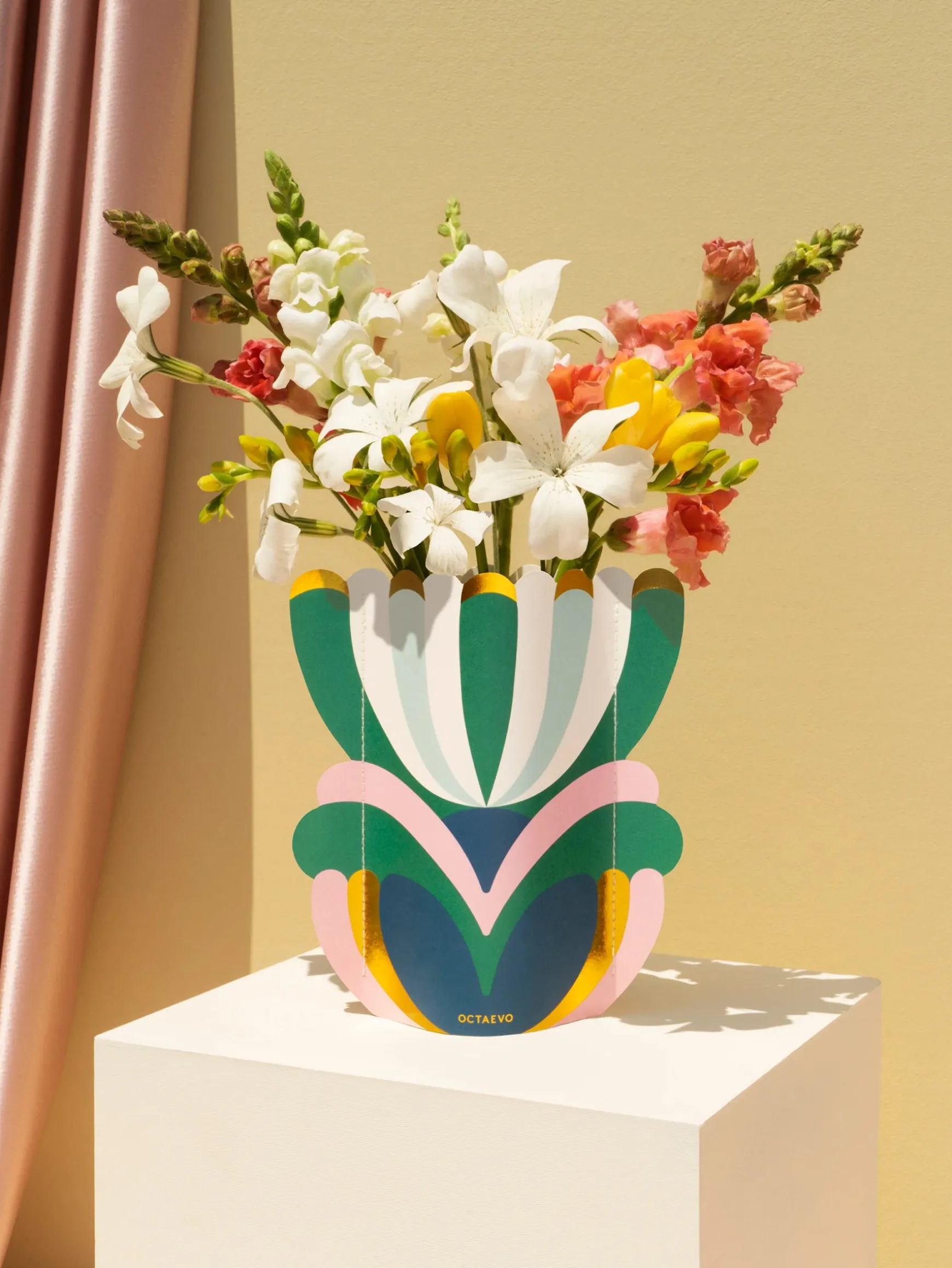 mini_paper_vase_elysia_1.webp HOFF Déco | Déco*MINI PAPER VASE ELYSIA
