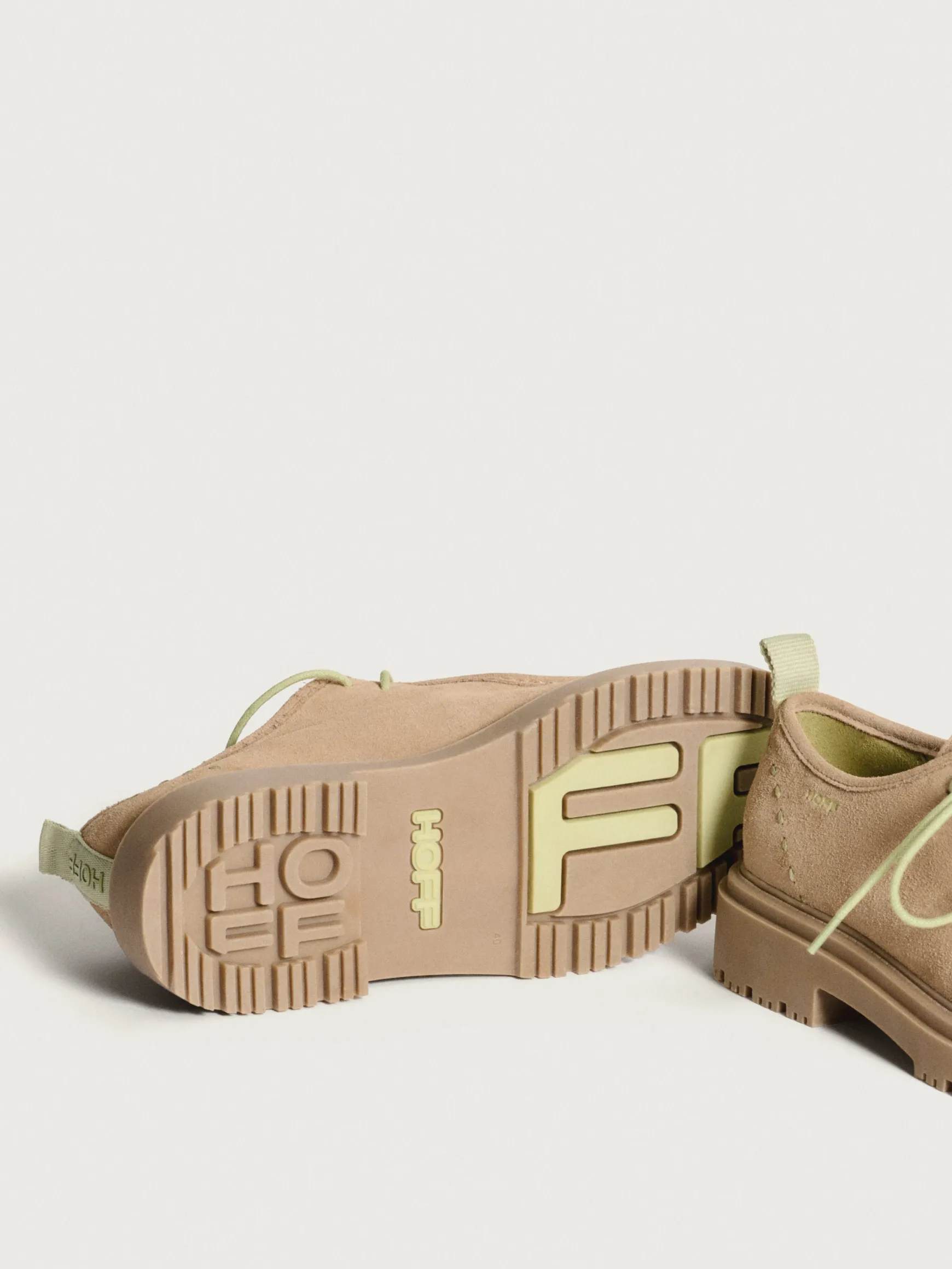 mocassin_concert_taupe_3.webp HOFF Chaussure Plate*MOCASSIN CONCERT TAUPE