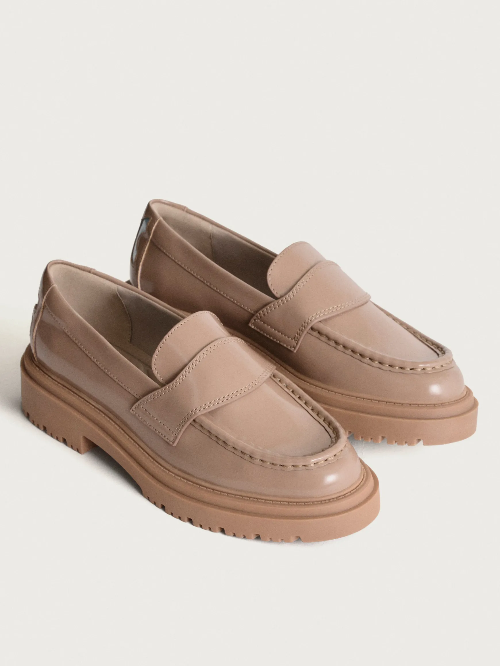 mocassin_school_taupe_7.webp HOFF Chaussure Plate*MOCASSIN SCHOOL TAUPE