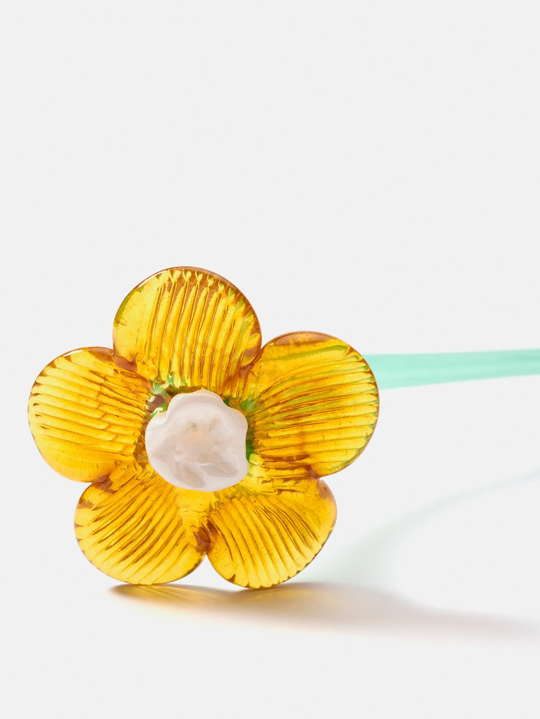 mouthblown_crystal_flower_mustard_1.webp HOFF Déco | Déco*MOUTHBLOWN CRYSTAL FLOWER MUSTARD