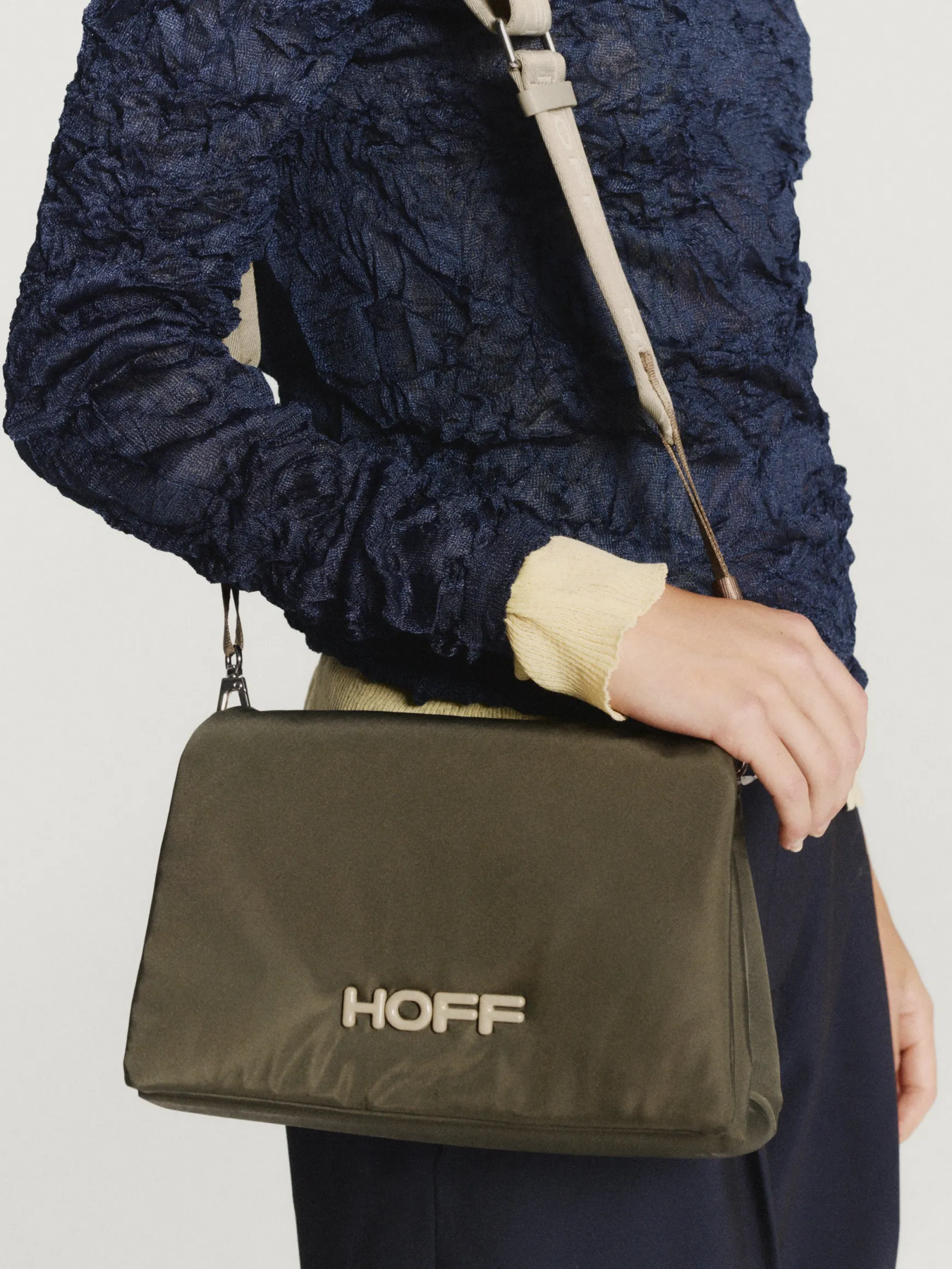 sac_bandouilire_everest_nylon_vert_fonc_6.webp HOFF Nylon | Sacs À Bandoulière*SAC BANDOUILIÈRE EVEREST NYLON VERT FONCÉ
